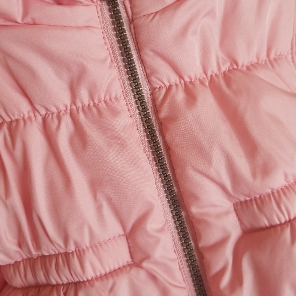 2T Old Navy Frost Free Pink Puffer Jacket/Coat - Picture 2 of 4
